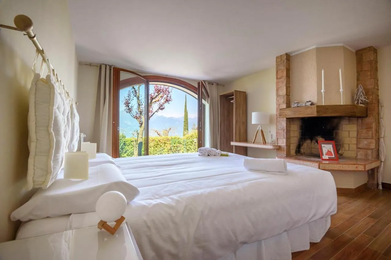 Maison Balu Apartments Torri Del Benaco Italy