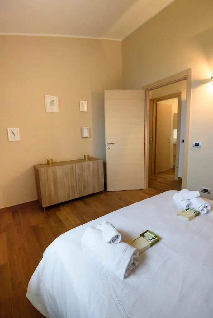 Maison Balu Apartments Torri Del Benaco Italien