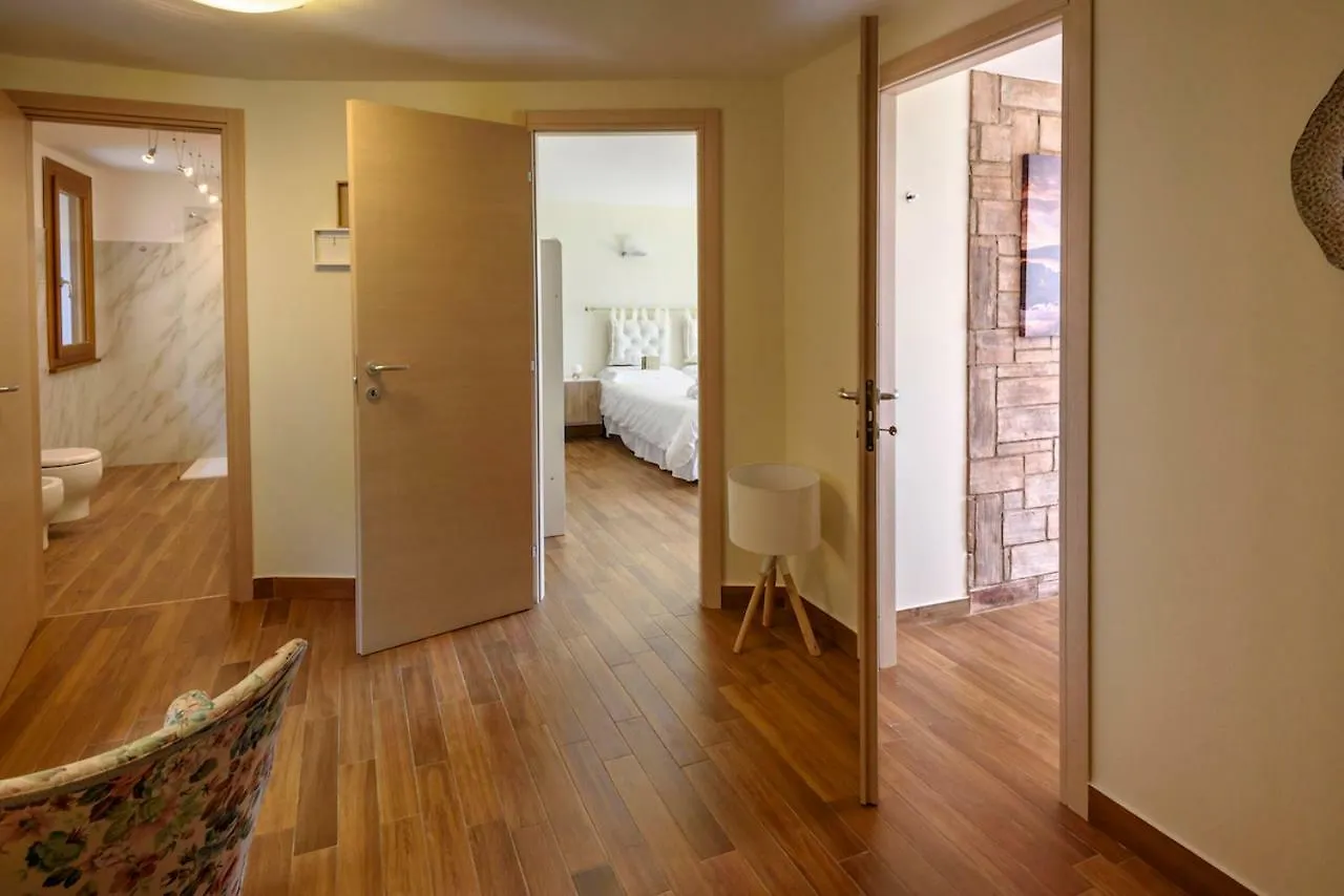 Maison Balu Apartments Torri Del Benaco Feriehus