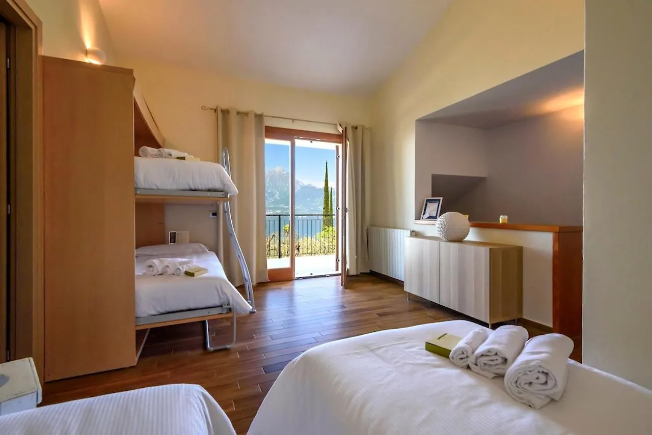 Feriehus Maison Balu Apartments Torri Del Benaco Italien